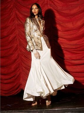 🤯AKIRA “SPIRITED AWAY” MAXI SKIRT🤩SHE IS THE MOMENT🔥GET HER NOW‼️